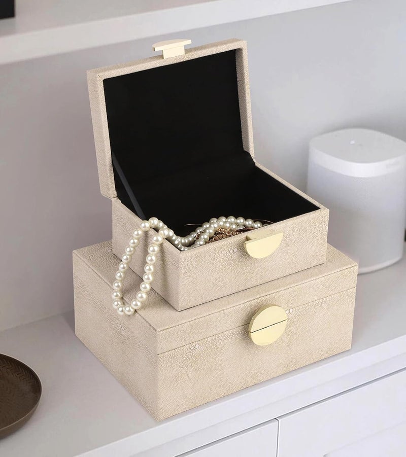 HofferRuffer Faux Leather Jewelry Boxes, Decorative Boxes Storage Accessory Organizer with Gold Hardware Decor, Classic Vegan Leather Set of 2 Pieces (Light Grey) - Image 3
